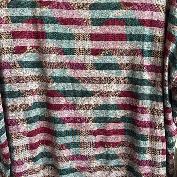 NWT LuLaRoe Patterned Irma Top - Picture 2 of 3